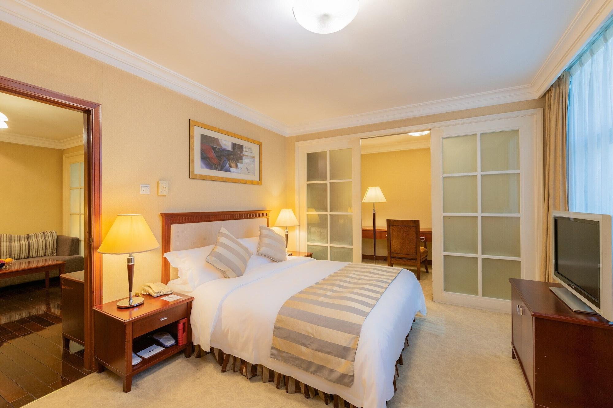 Shenzhen Dongmen Metropark Suites Hotel מראה חיצוני תמונה