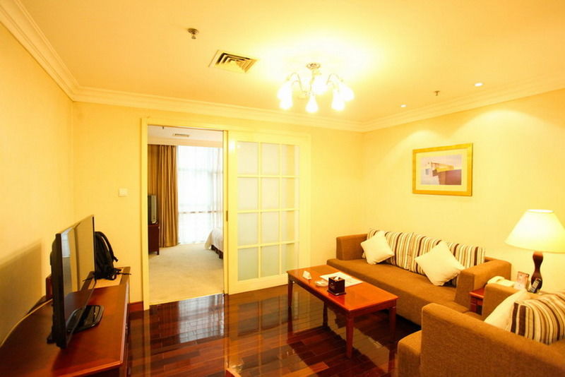 Shenzhen Dongmen Metropark Suites Hotel מראה חיצוני תמונה