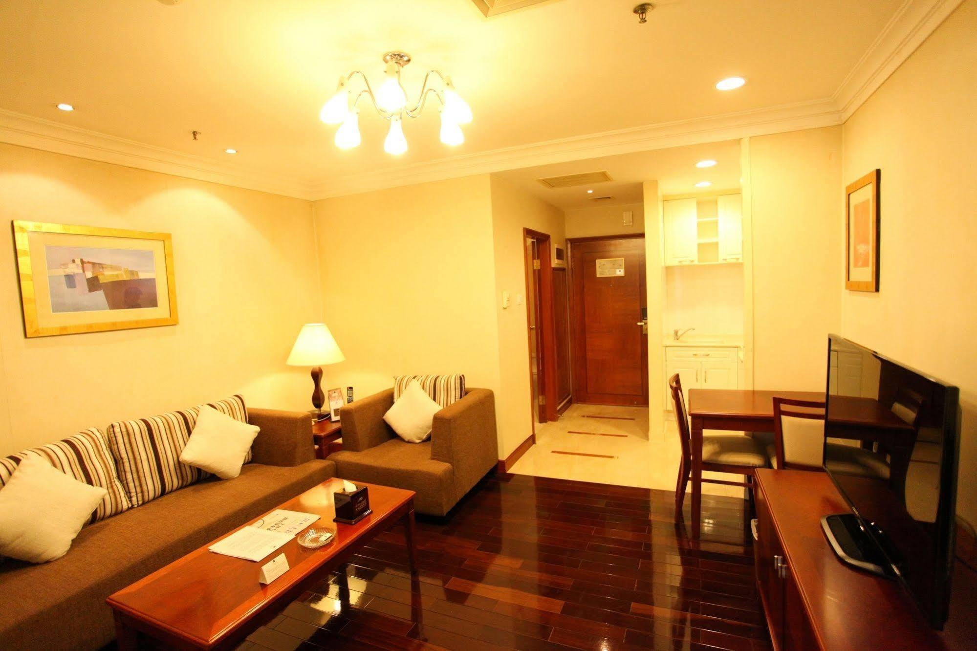 Shenzhen Dongmen Metropark Suites Hotel מראה חיצוני תמונה