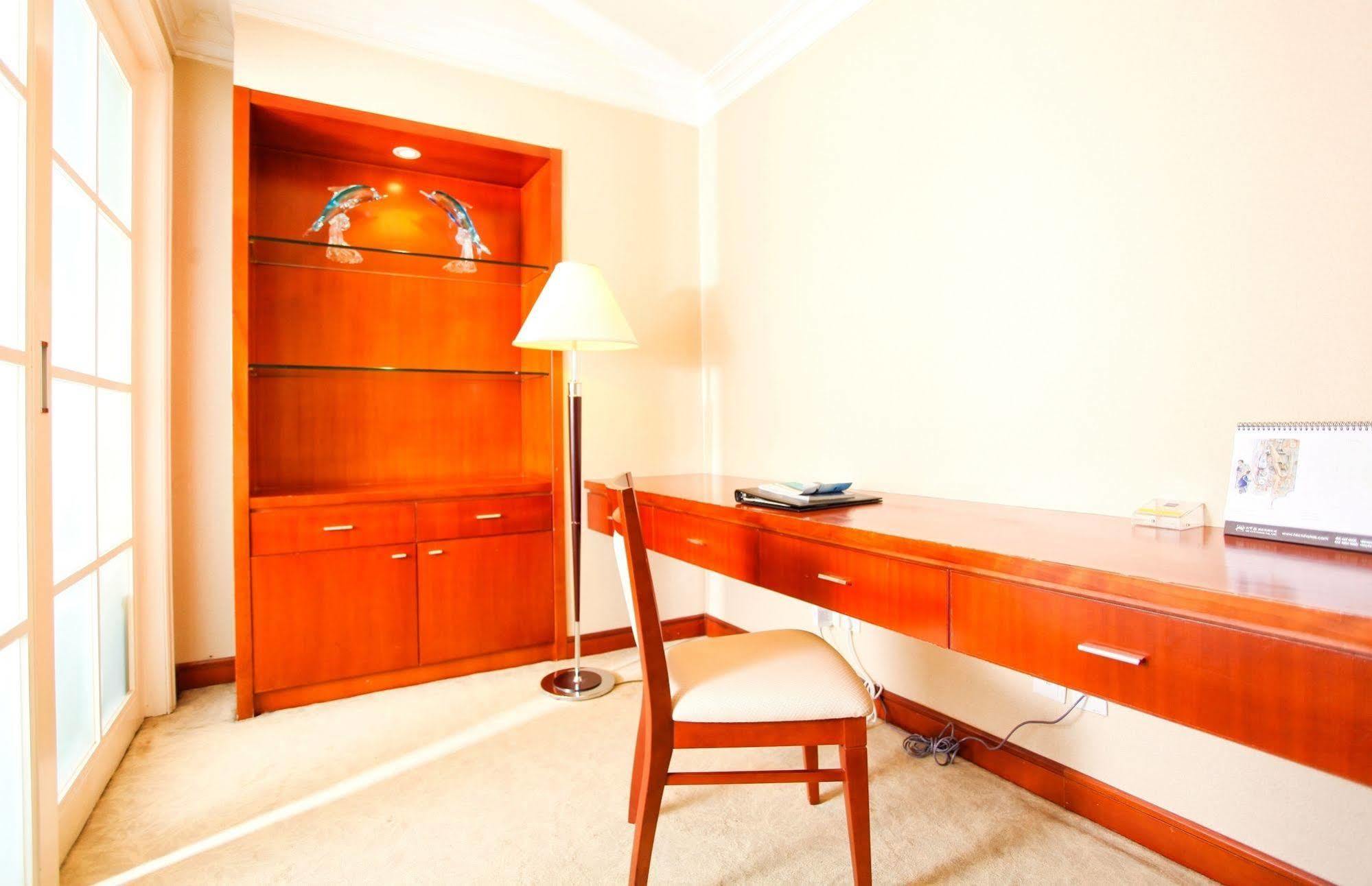Shenzhen Dongmen Metropark Suites Hotel מראה חיצוני תמונה